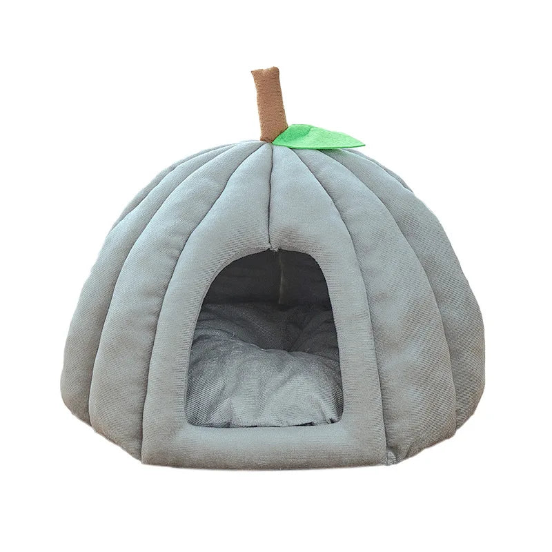 Pumpkin Cat Nest | Semi-Enclosed Pet Bed | Windproof & Warm | Non-Slip | 3 Sizes