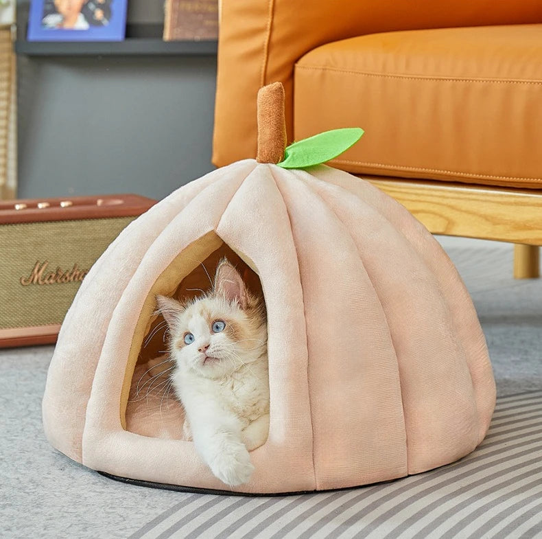Pumpkin Cat Nest | Semi-Enclosed Pet Bed | Windproof & Warm | Non-Slip | 3 Sizes