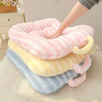 Oval Plush Pet Bed Mat | Cats & Dogs | Washable | All-Season | 4 Sizes