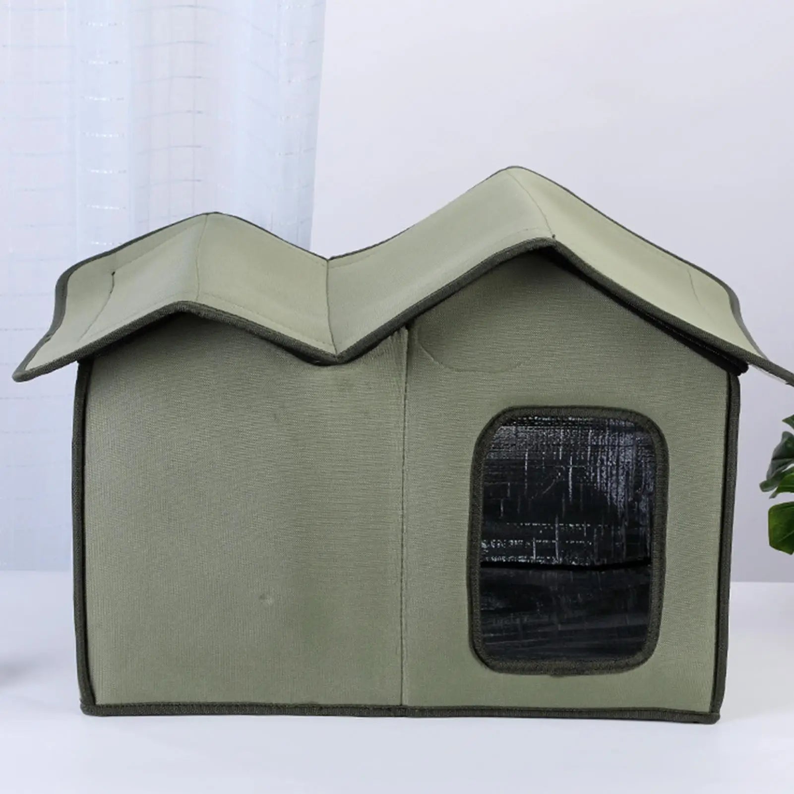 Weatherproof Outdoor Cat House – Removable Roof, All-Season Shelter for Cats & Dogs